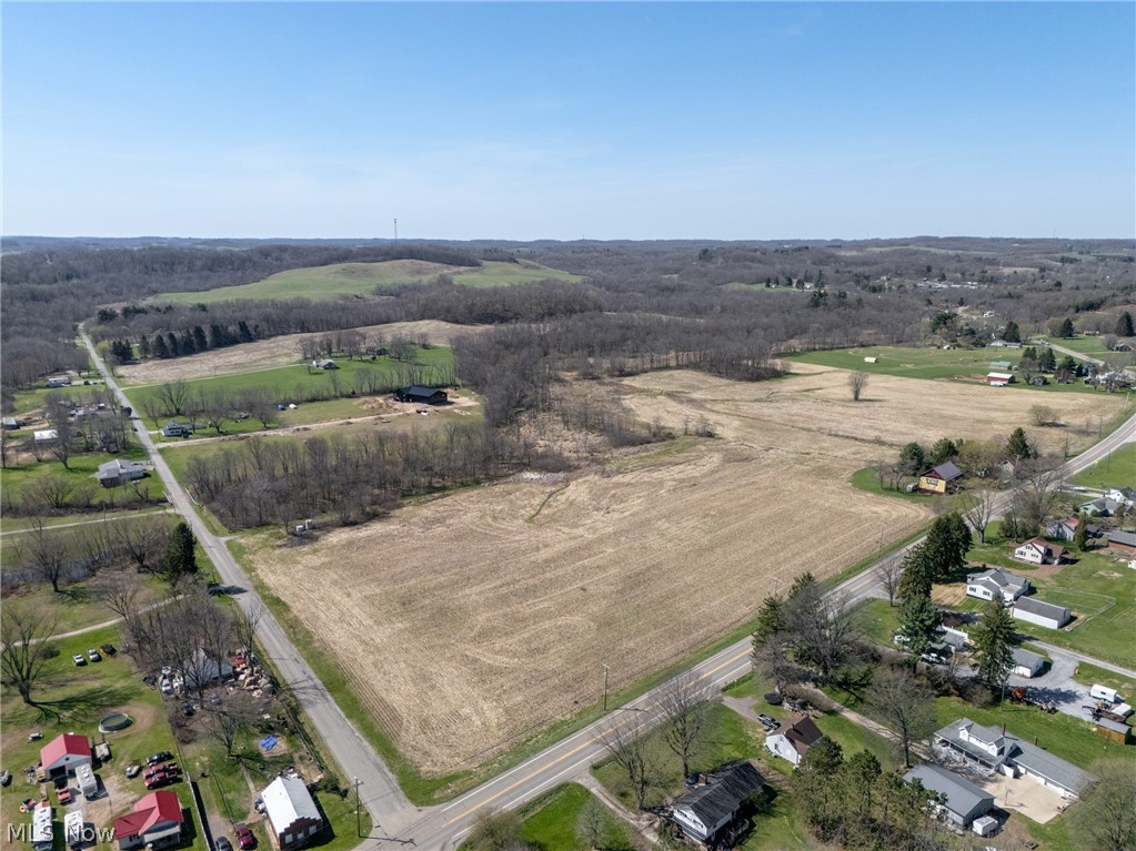 Elson Street SE Waynesburg OH 44688