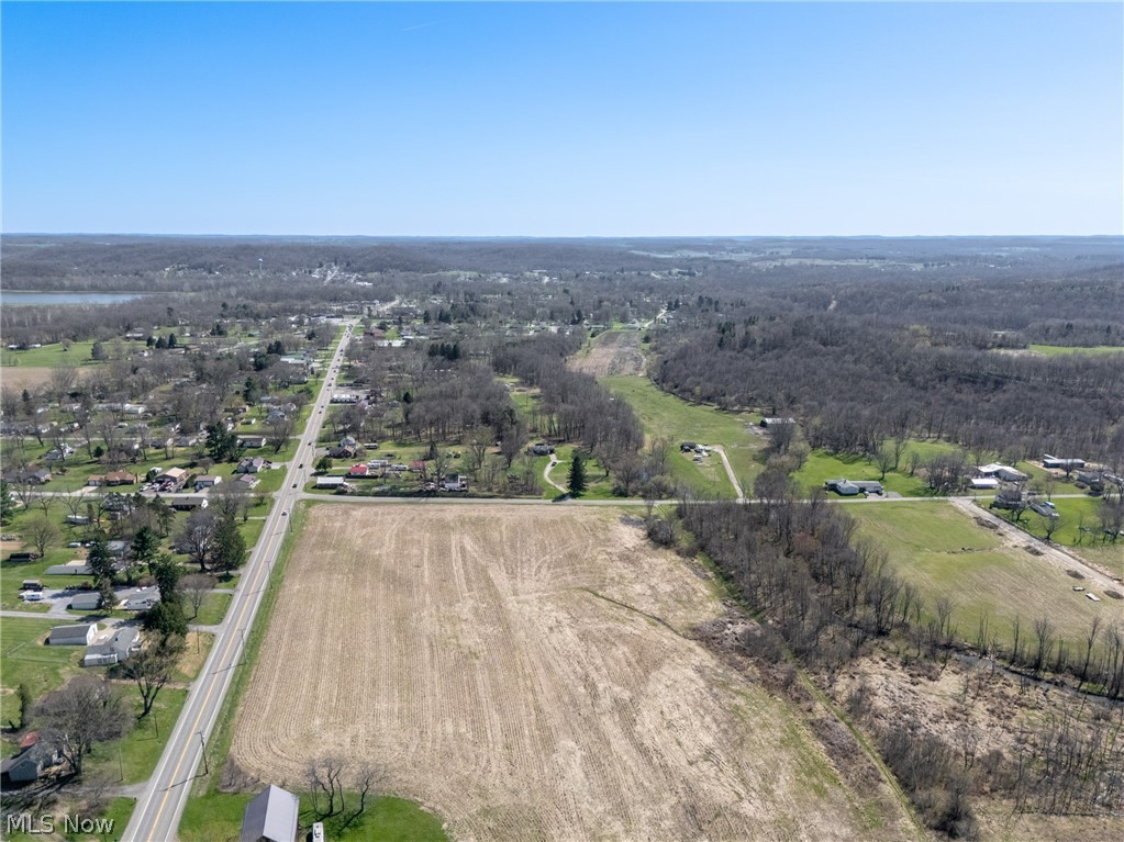 Elson Street SE Waynesburg OH 44688