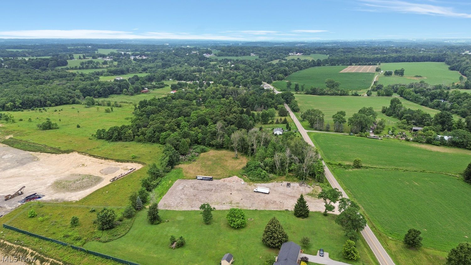 3289 Columbiana Road New Springfield OH 44443