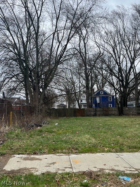 805 Sumner Street Akron OH 44311