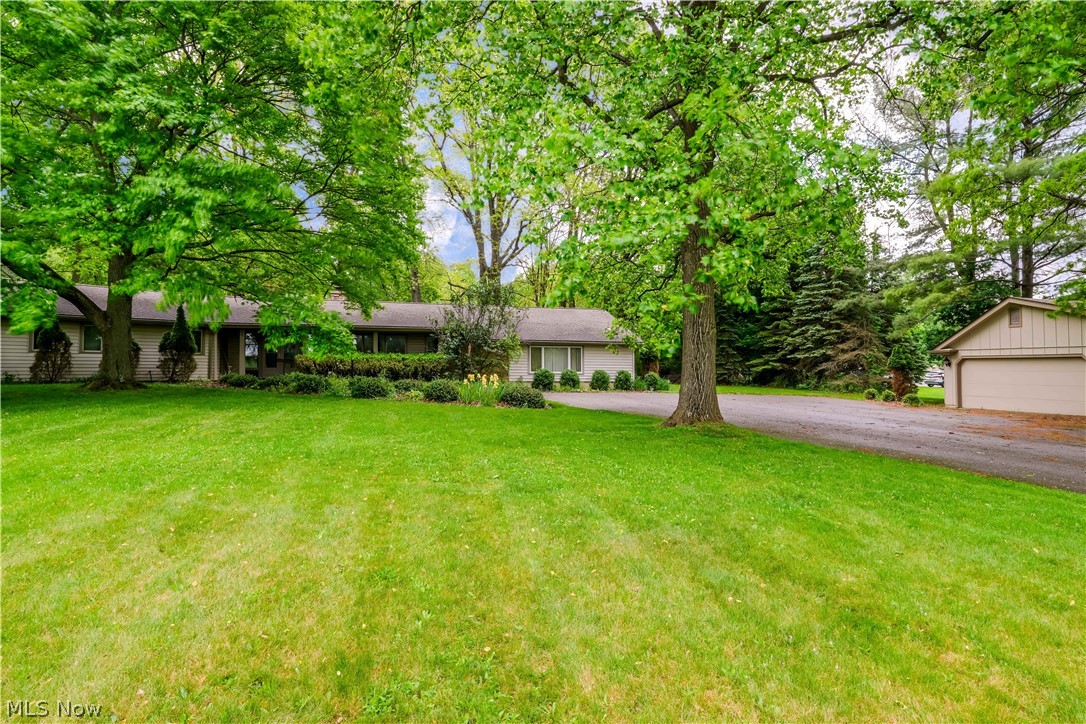 9567 Market Street North Lima OH 44452