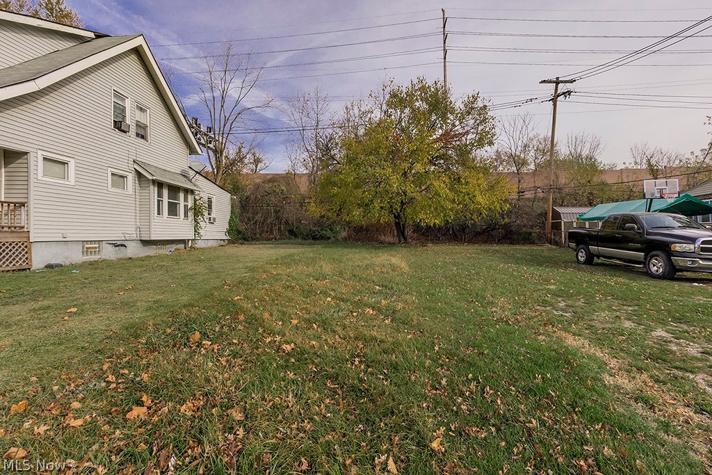 821 E 131st Street Cleveland OH 44108