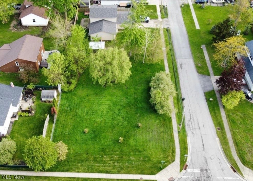 Pasadena Avenue Sheffield Lake OH 44054