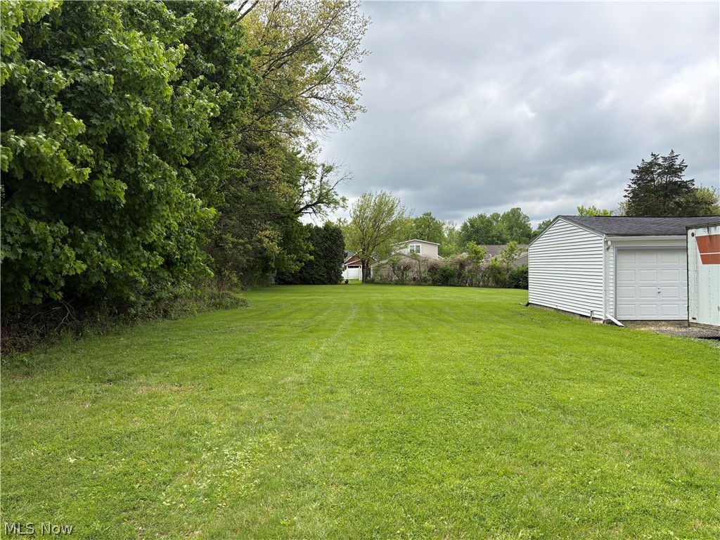 1478 Morris Street Mineral Ridge OH 44440