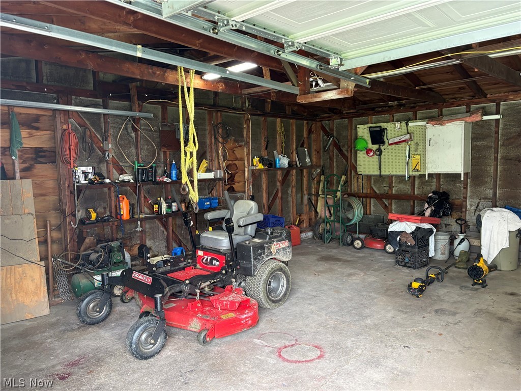 1478 Morris Street Mineral Ridge OH 44440
