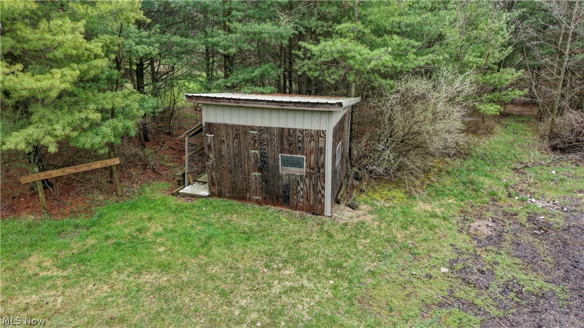 5742 Hilltop Drive NW Strasburg OH 44680