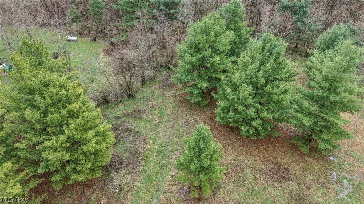 5742 Hilltop Drive NW Strasburg OH 44680