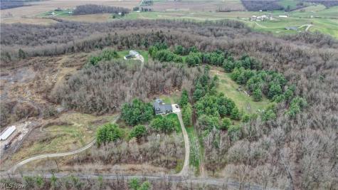 Hilltop Drive NW Strasburg OH 44680