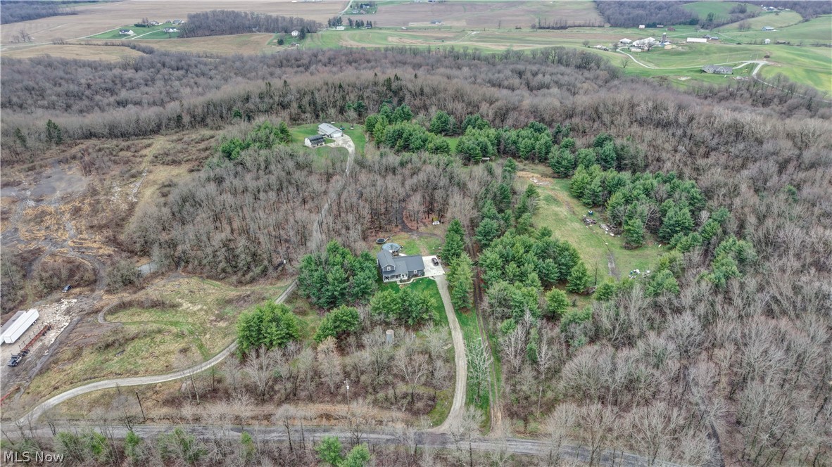 5742 Hilltop Drive NW Strasburg OH 44680