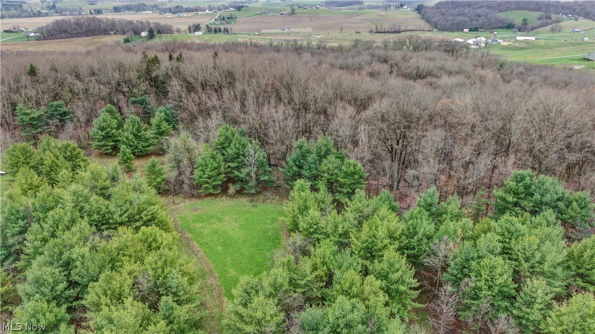 5742 Hilltop Drive NW Strasburg OH 44680