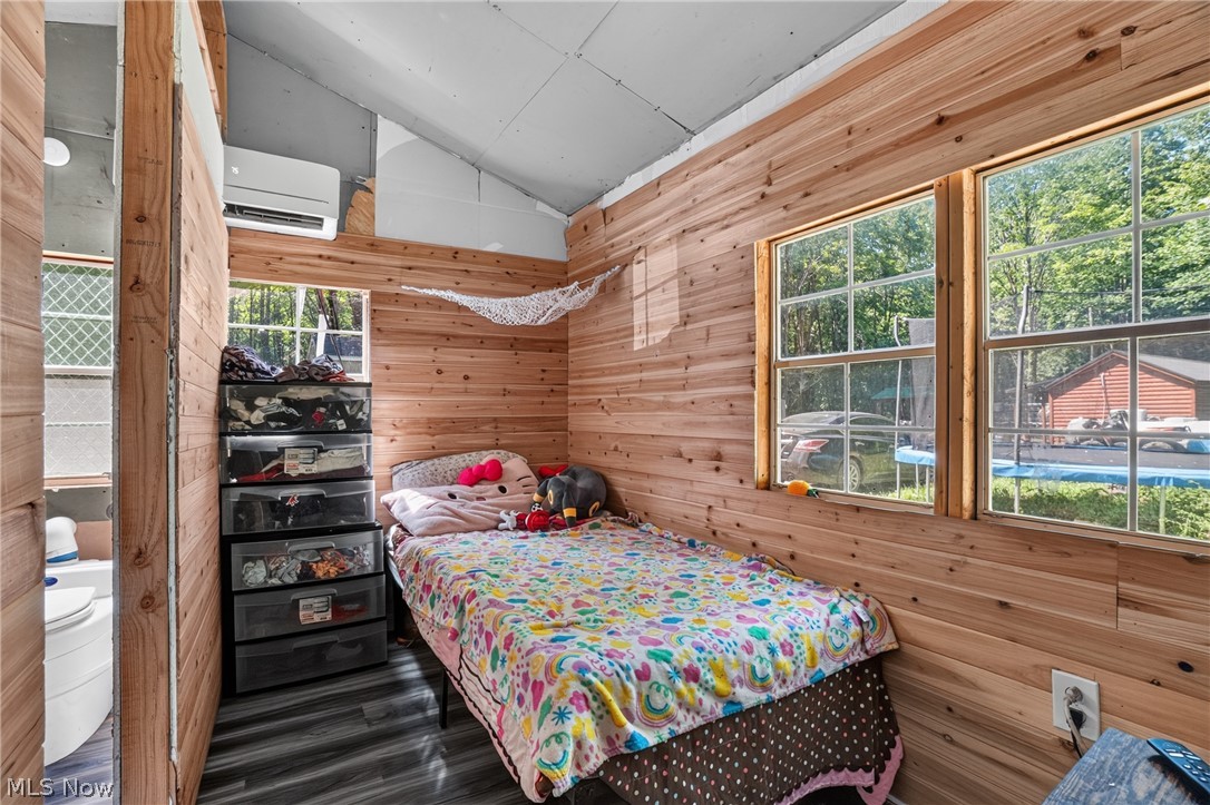 6737 Beckwith Drive Pierpont OH 44082