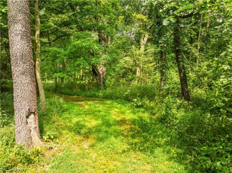 Blake Road Wadsworth OH 44281