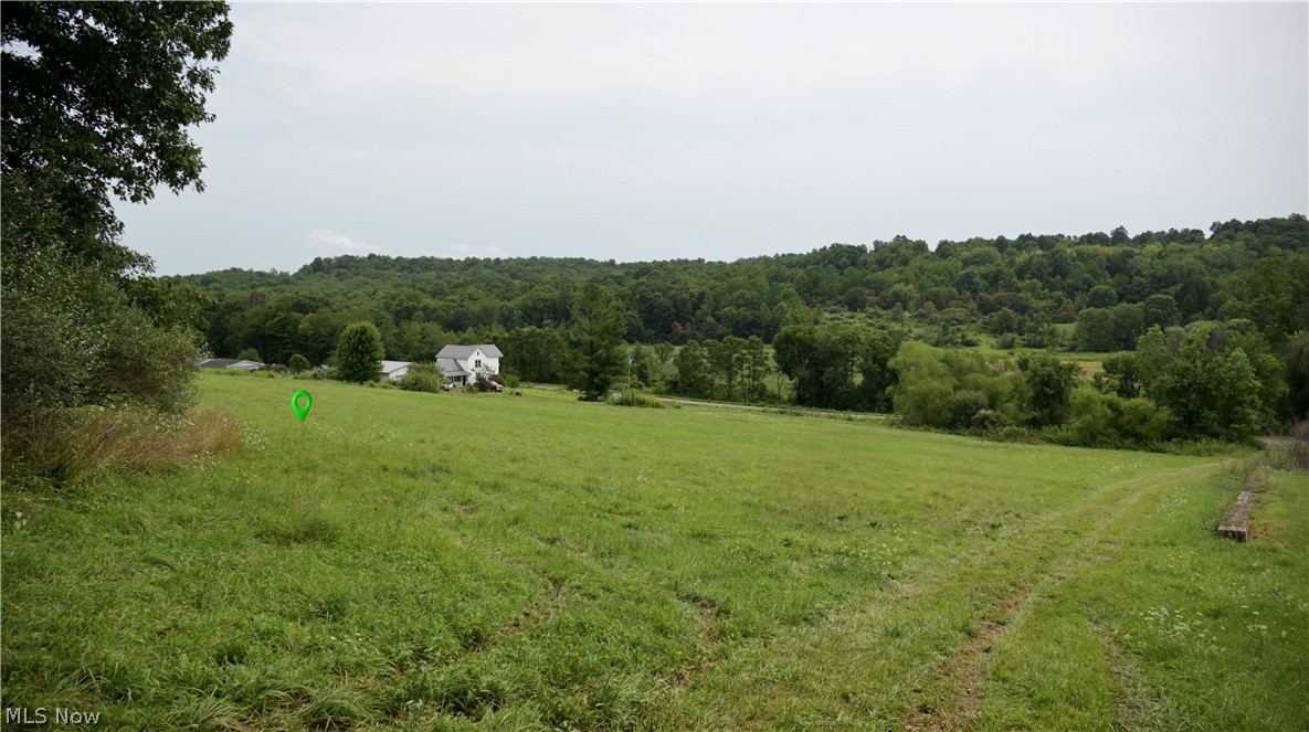 6075 Johnstown Road NE Mineral City OH 44656