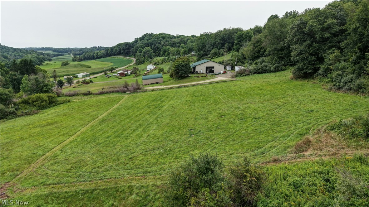 6075 Johnstown Road NE Mineral City OH 44656