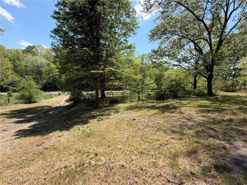 2167 Downing Street SW East Sparta OH 44626
