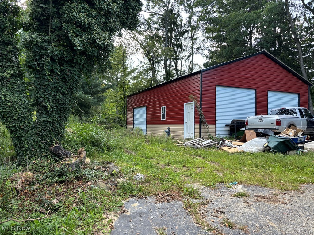 7795 State Route 303 Windham OH 44288