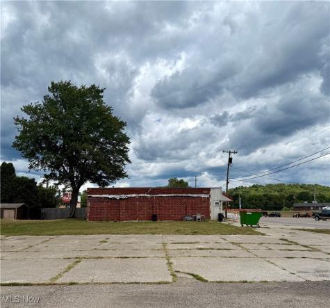 633 Wilson Street Malvern OH 44644