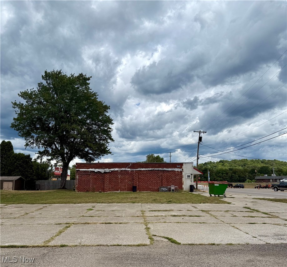 633 Wilson Street Malvern OH 44644