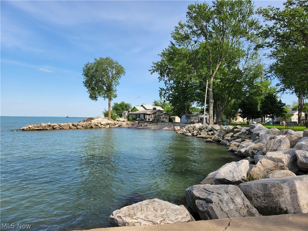 116 Rye Beach Road Huron OH 44839