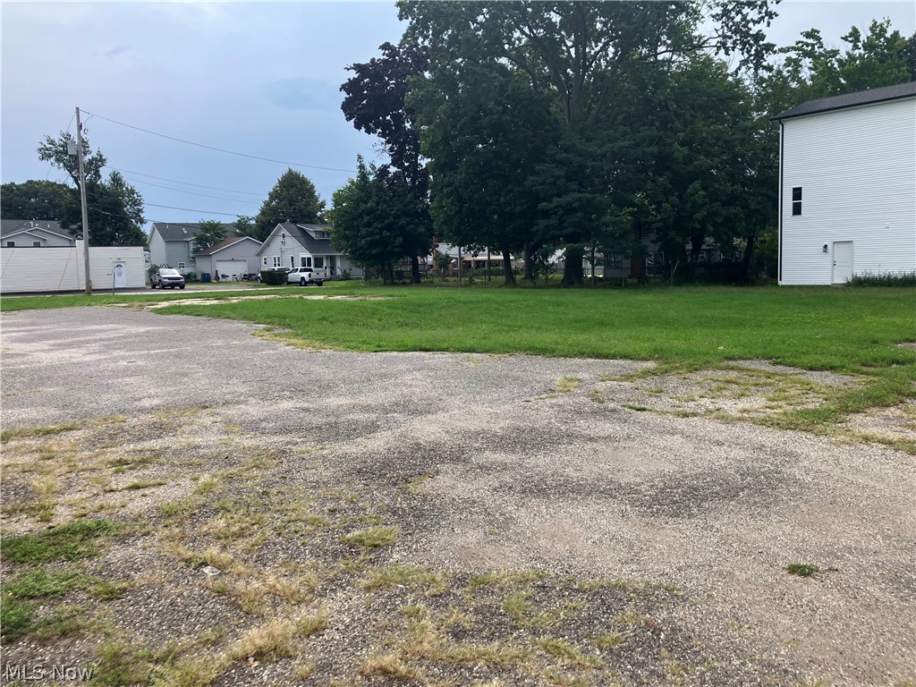 Lake Shore Boulevard Willoughby OH 44094