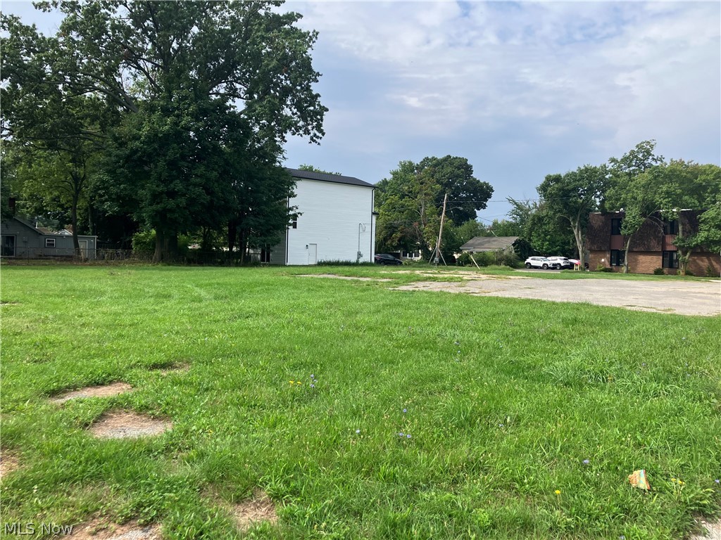 Lake Shore Boulevard Willoughby OH 44094