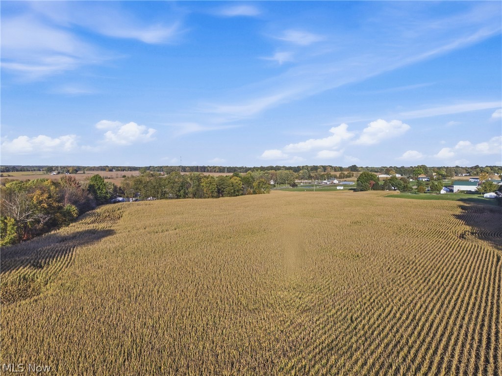 V/l Edison Street NE Hartville OH 44632