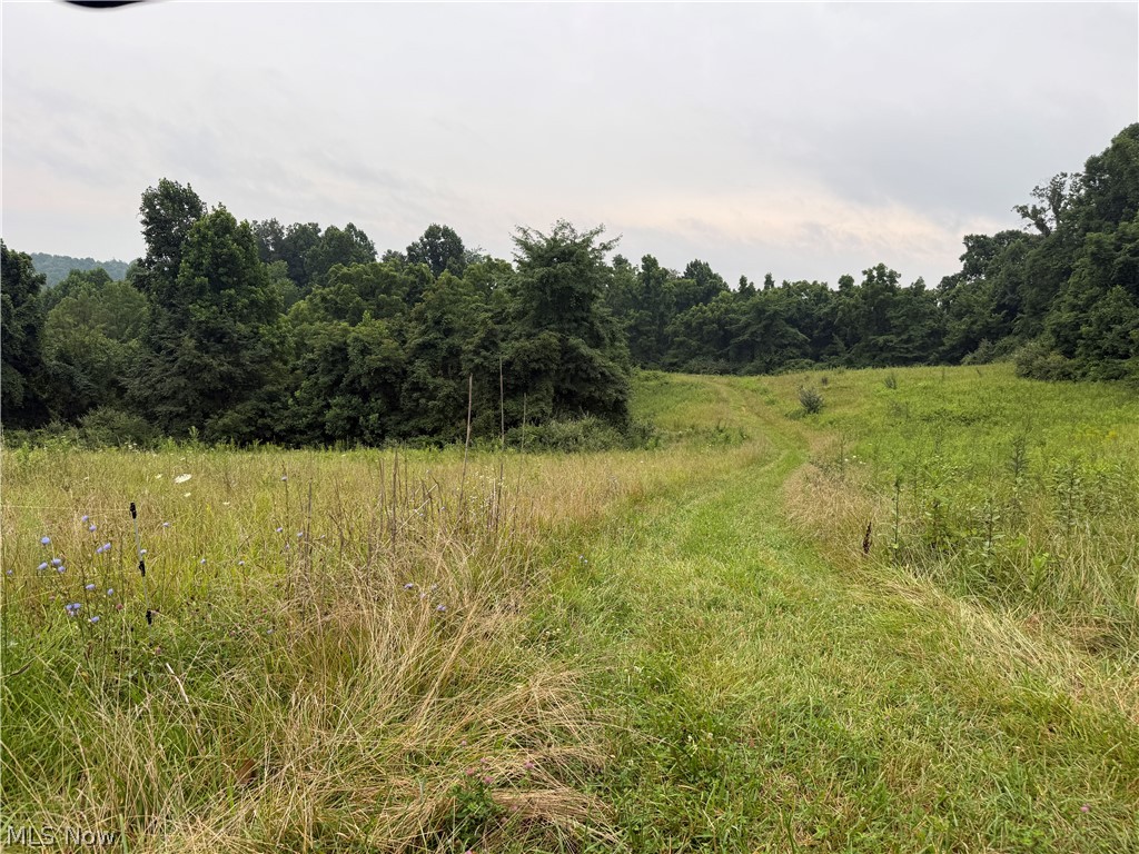 560 Wickens Road Macksburg OH 45767