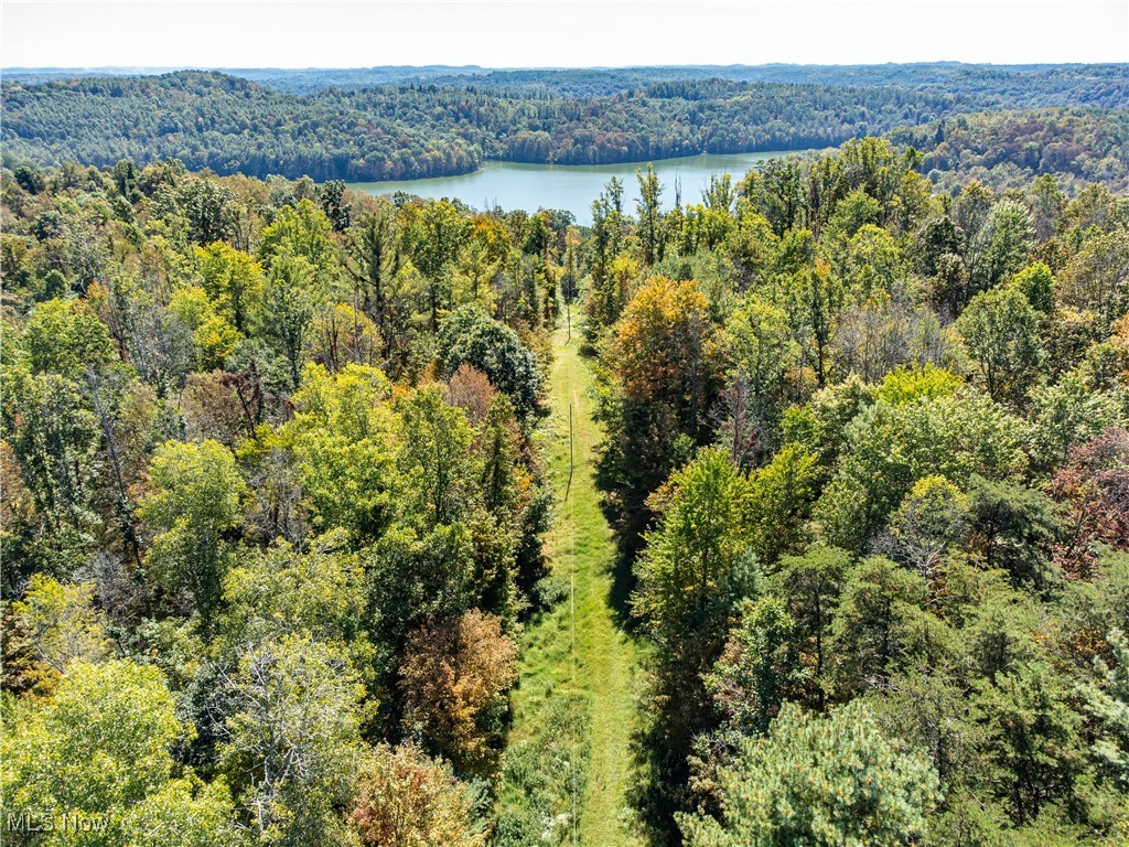 34683 Sunshine Road Piedmont OH 43983