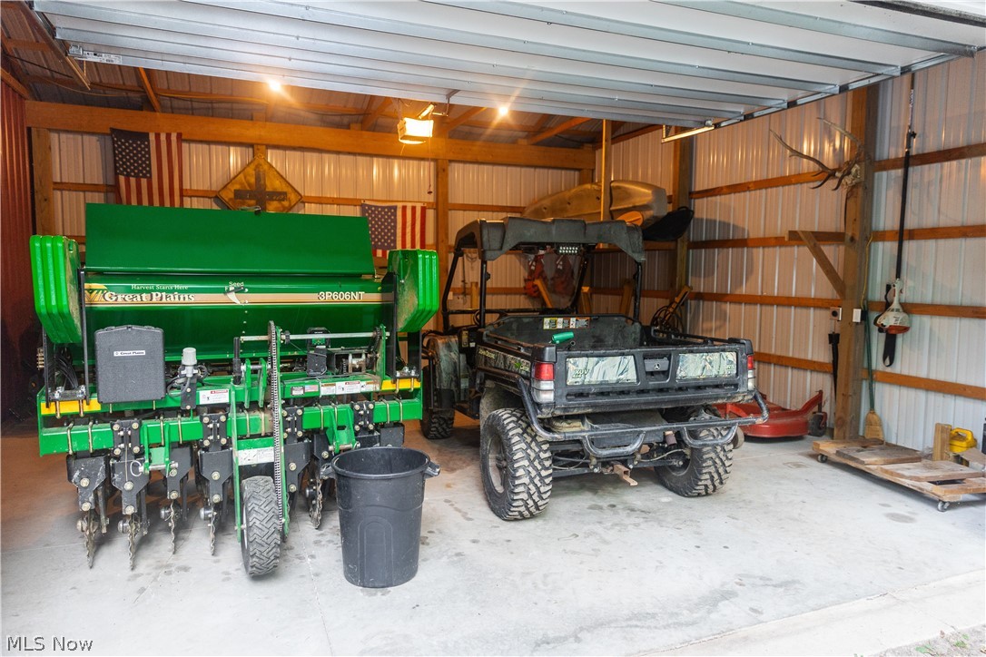 19530 W State Route 105 Elmore OH 43416