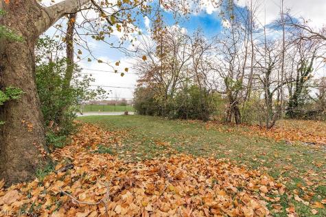 933 E 140th Street Cleveland OH 44110