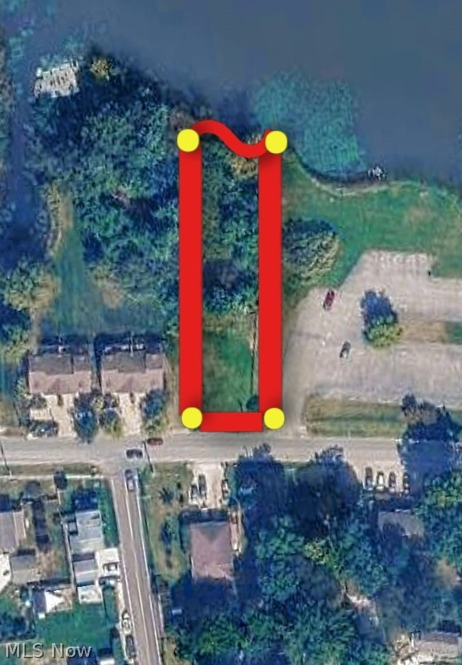 2399 Lakeside Drive Lakemore OH 44250