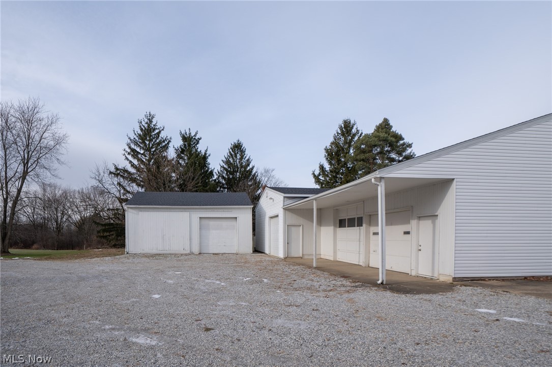 000 Mennonite Aurora OH 44202