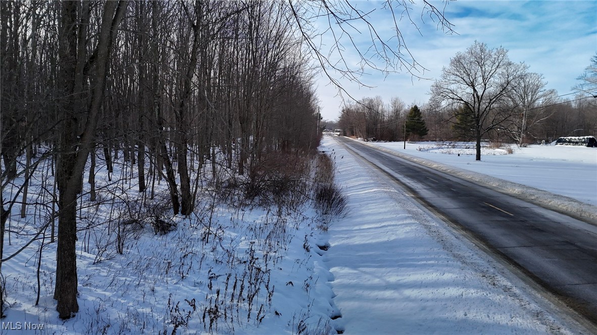 3522 Footville Richmond Road Dorset OH 44032