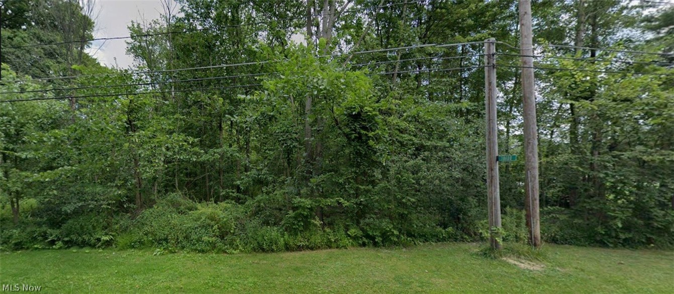 18611 Geauga Lake Road Chagrin Falls OH 44023