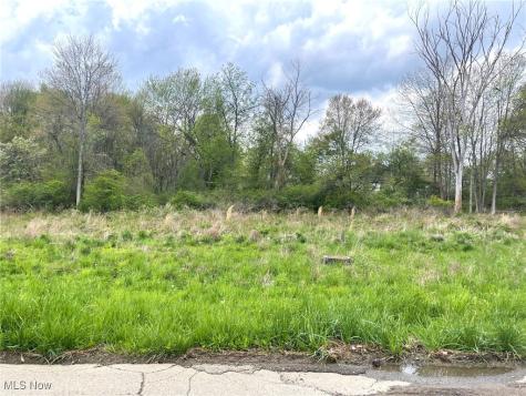 Lot# 3 Candell Street SE Massillon OH 44646