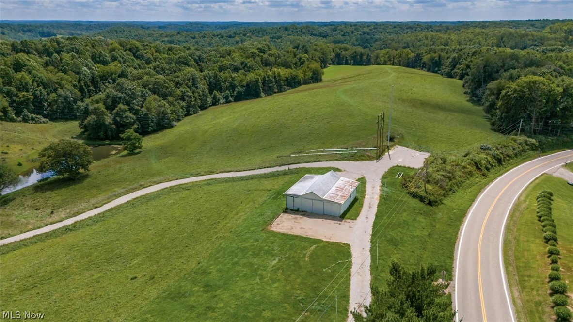 44713 State Route 541 Coshocton OH 43812