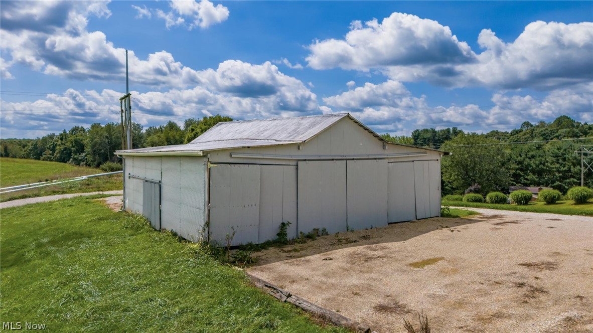 44713 State Route 541 Coshocton OH 43812