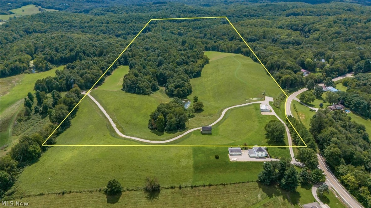 44713 State Route 541 Coshocton OH 43812