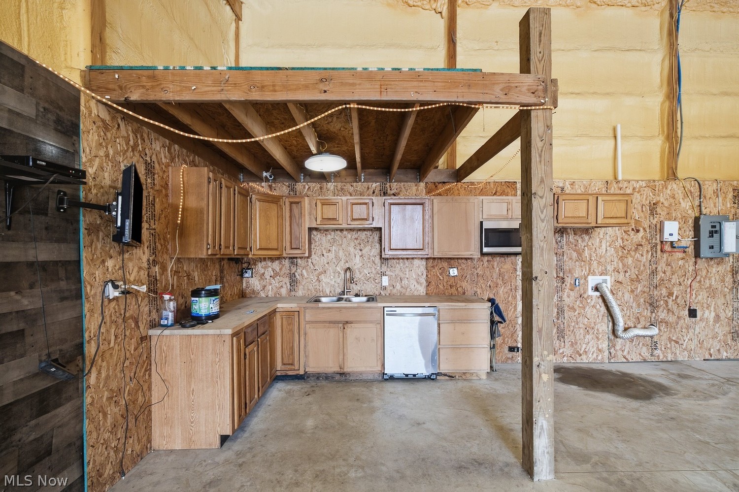 1837 Township Road 1215 Ashland OH 44805