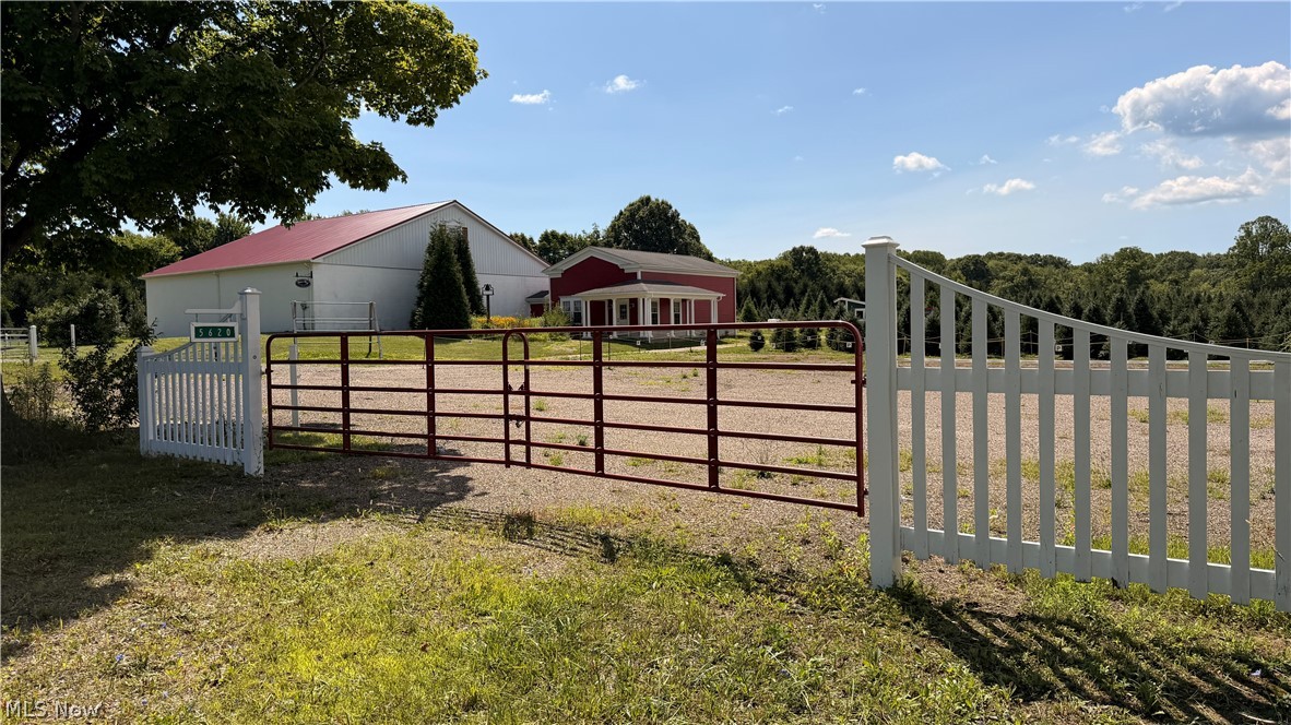 5620 Streeter Road Mantua OH 44255