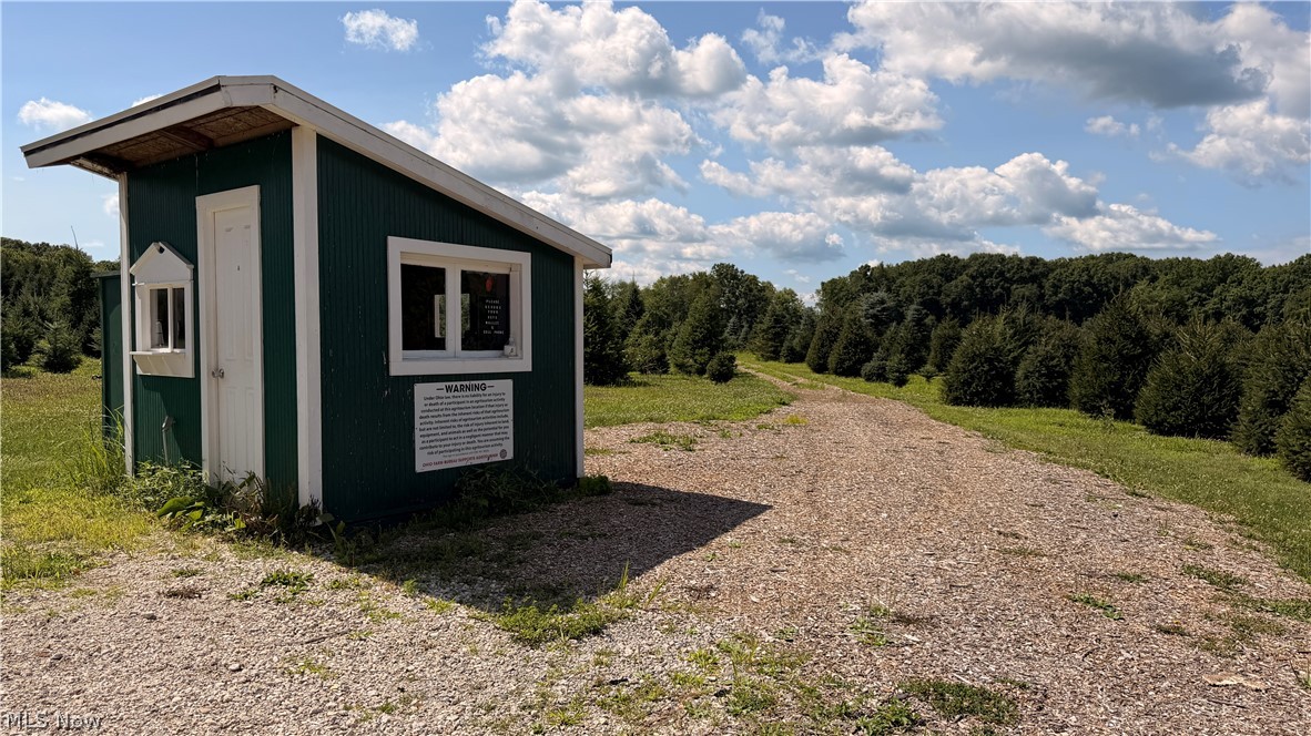 5620 Streeter Road Mantua OH 44255