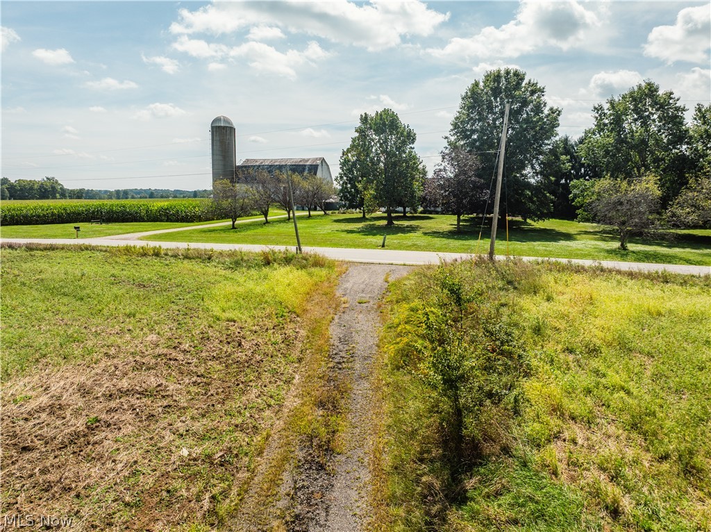 12472 Gearhart Road Burbank OH 44214