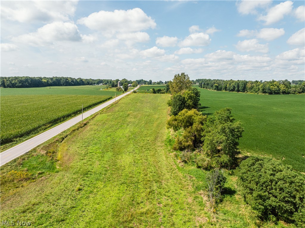 12472 Gearhart Road Burbank OH 44214