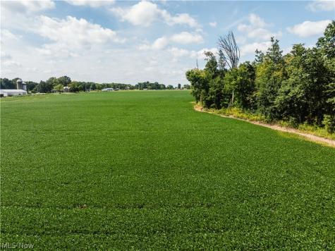 12472 Gearhart Road Burbank OH 44214