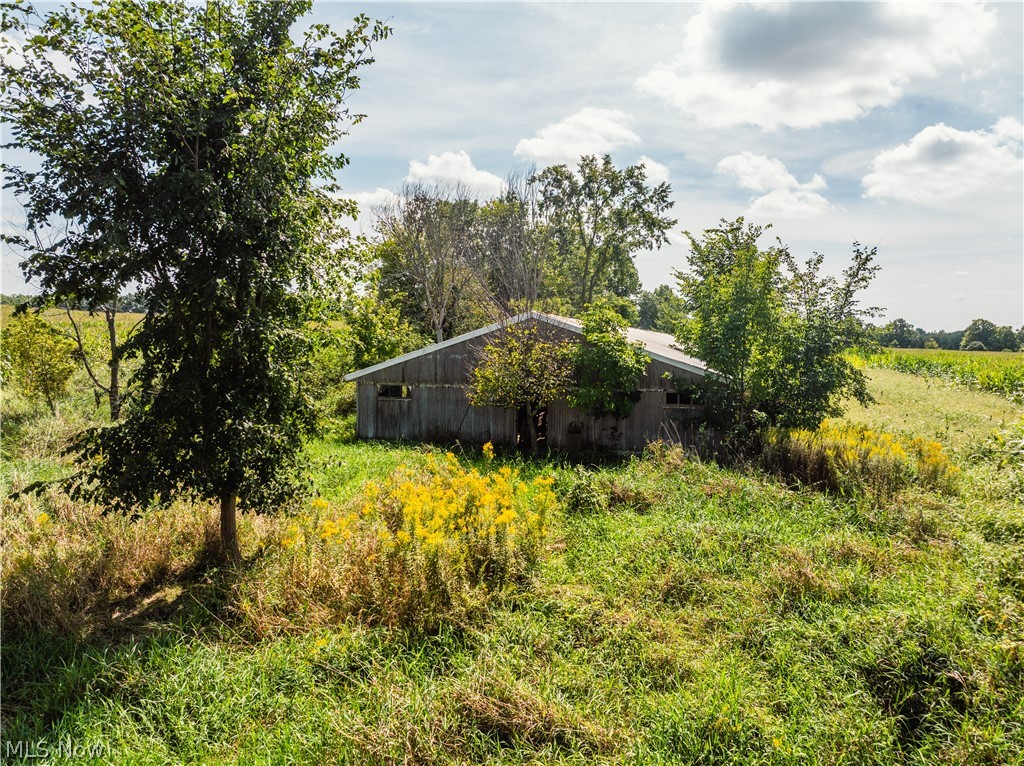 12472 Gearhart Road Burbank OH 44214