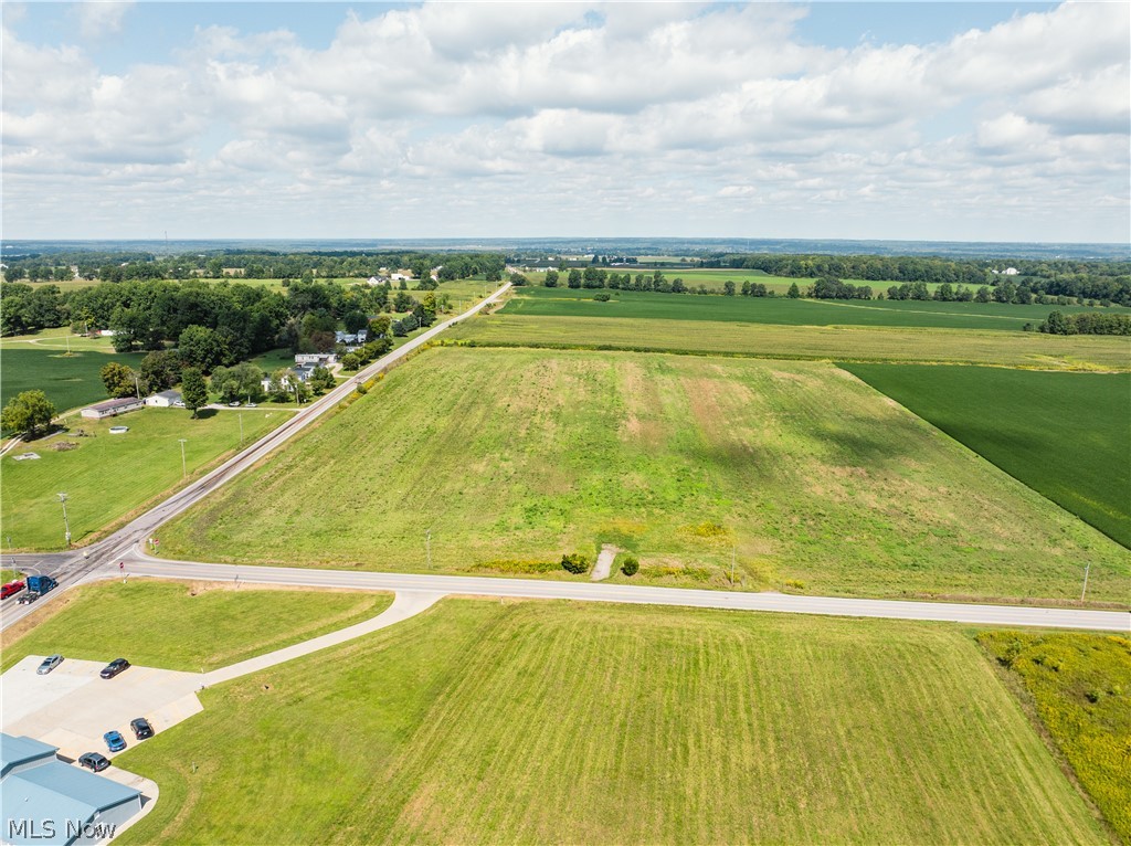 12472 Gearhart Road Burbank OH 44214