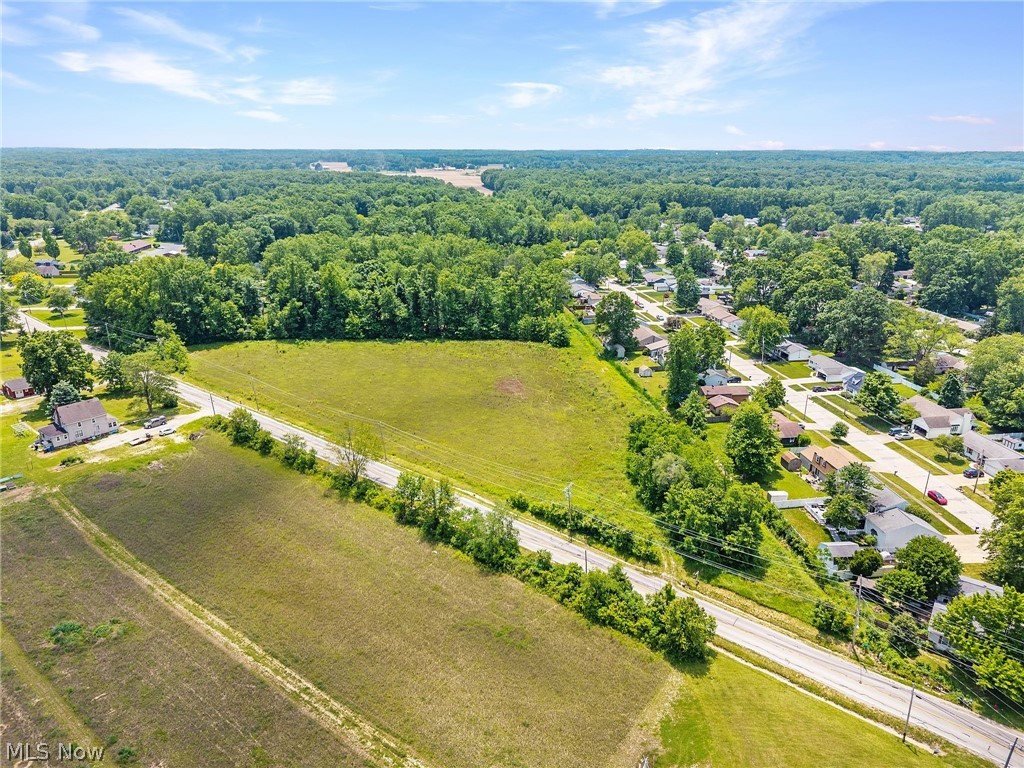 V/l W River Road Vermilion OH 44089