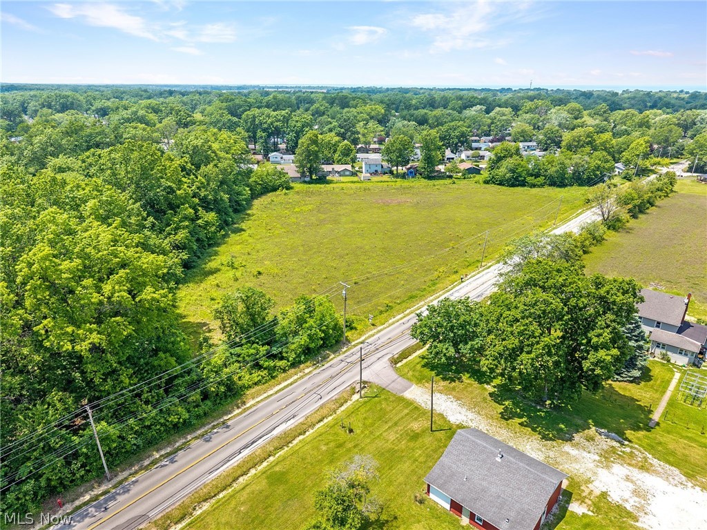 V/l W River Road Vermilion OH 44089