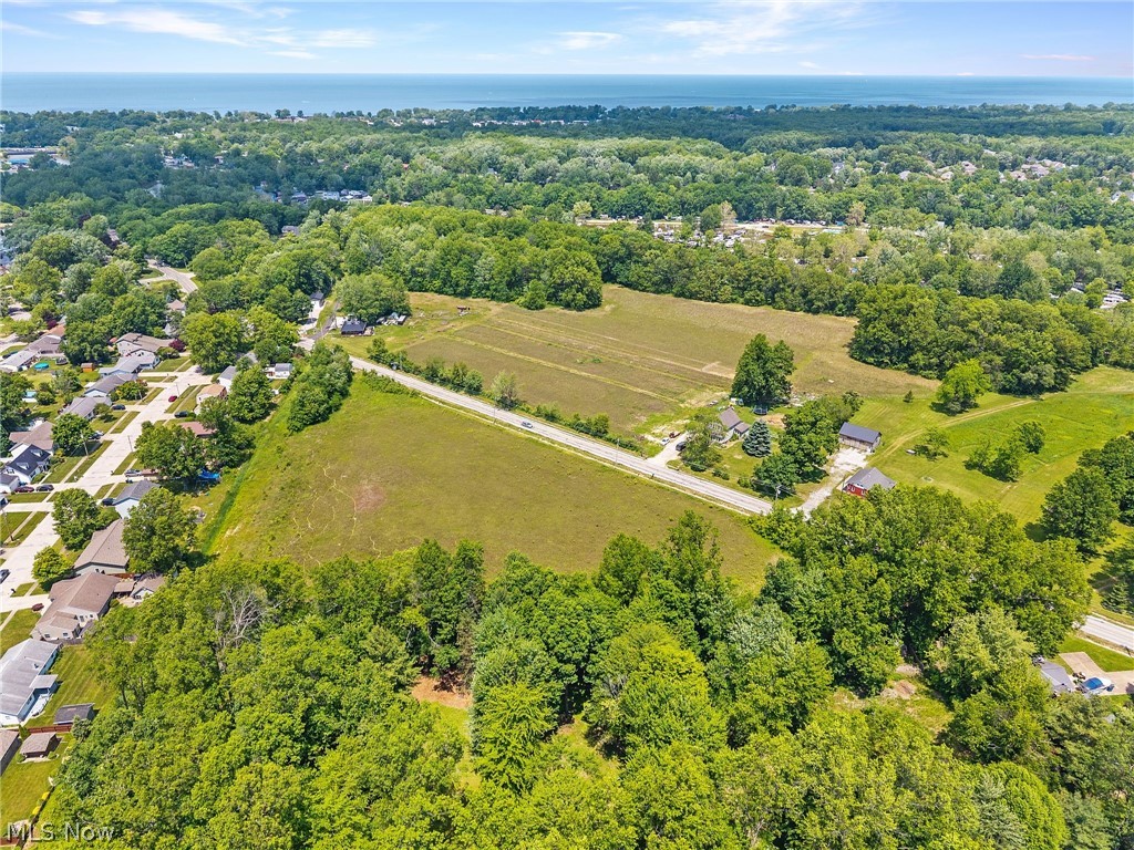 V/l W River Road Vermilion OH 44089