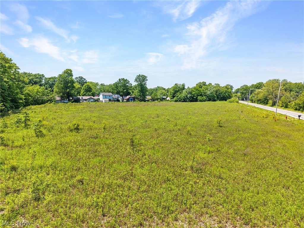V/l W River Road Vermilion OH 44089